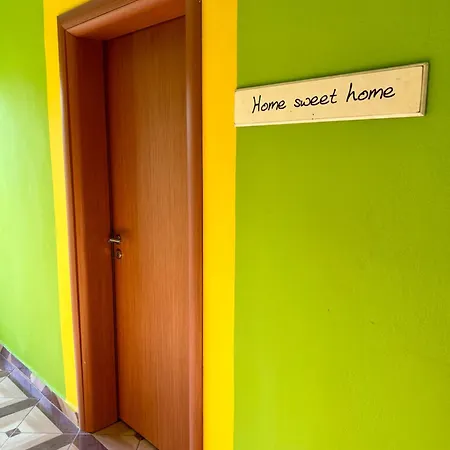 Hostel D1 *