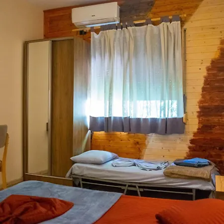 Hostel D1