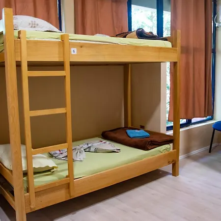 D1 Hostel *